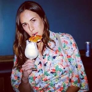 Meet your Posher, Chloe